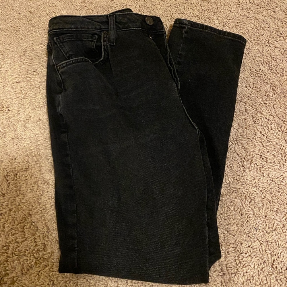 Black baggy high waisted jeans